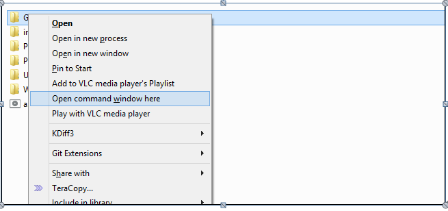 使用命令删除文件 - 打开命令提示符