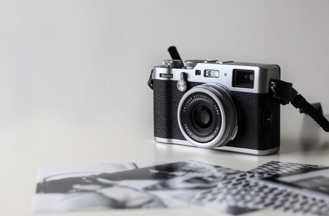 获取蓝色证件照背景图片的途径