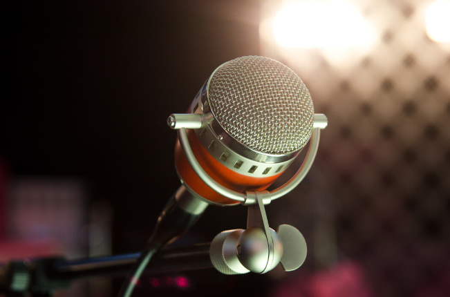 跨境电商ai配音怎么做