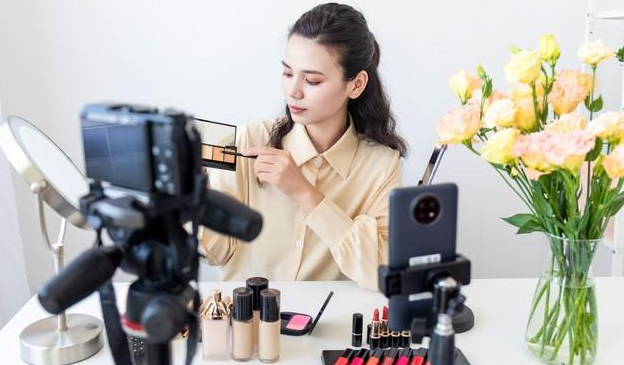 数字人播报定制多少钱